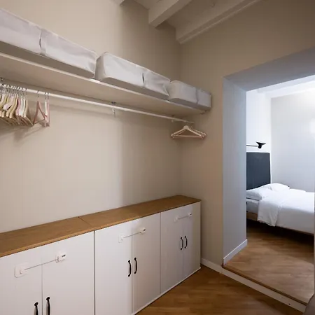 Apartamento Historical Center Brand New Gem Como